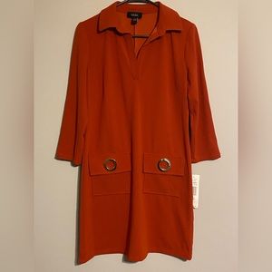 Women’s retro style MSK dress with pockets.